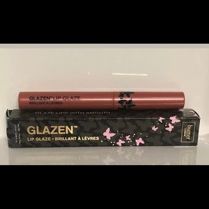 🌸 Butter London Glazen Lip Glaze- Rose Dust, Full